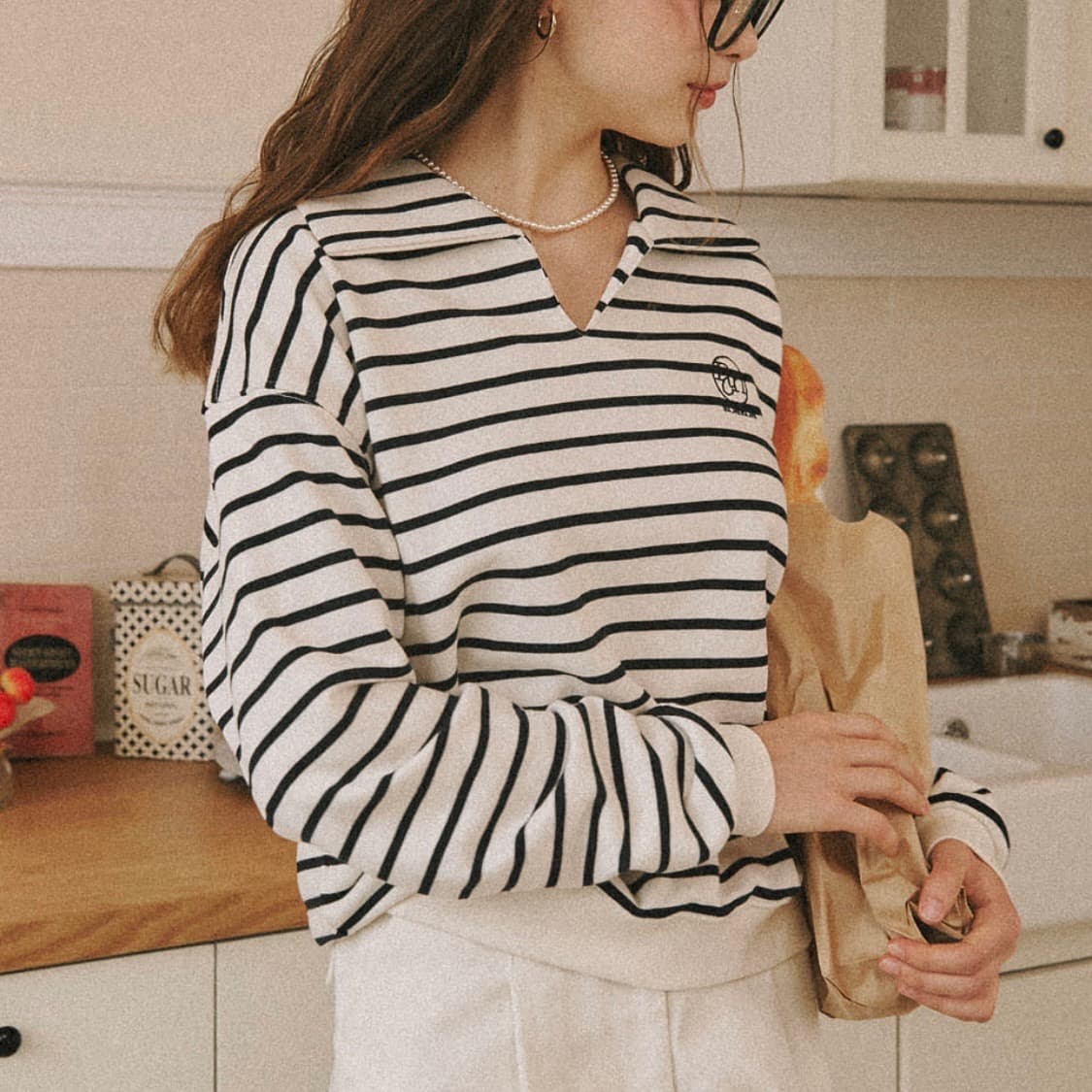 론론 스트라이프 칼라 스웻셔츠 상품이미지3