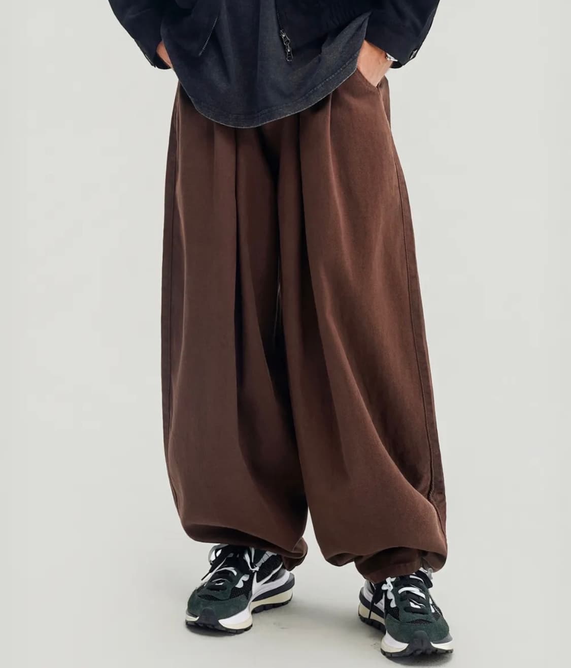 [M] 버클다운 인버티드 턱 벌룬핏 와이드 코튼 팬츠 상품이미지5