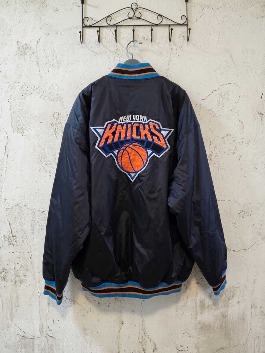 리복 NBA 뉴욕 닉스 올드스쿨 바시티 자켓 XXL 상품이미지2