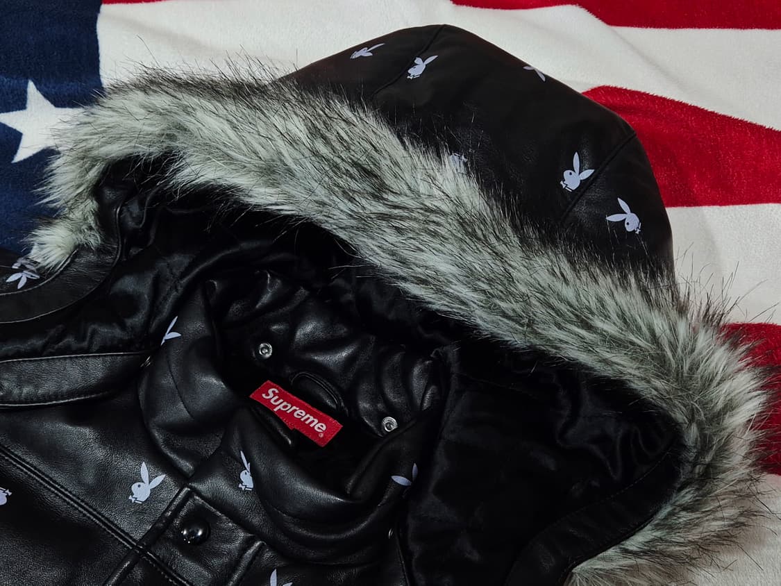 Supreme 슈프림 플레이보이 콜라보 레더 자켓 패딩 블랙 상품이미지3
