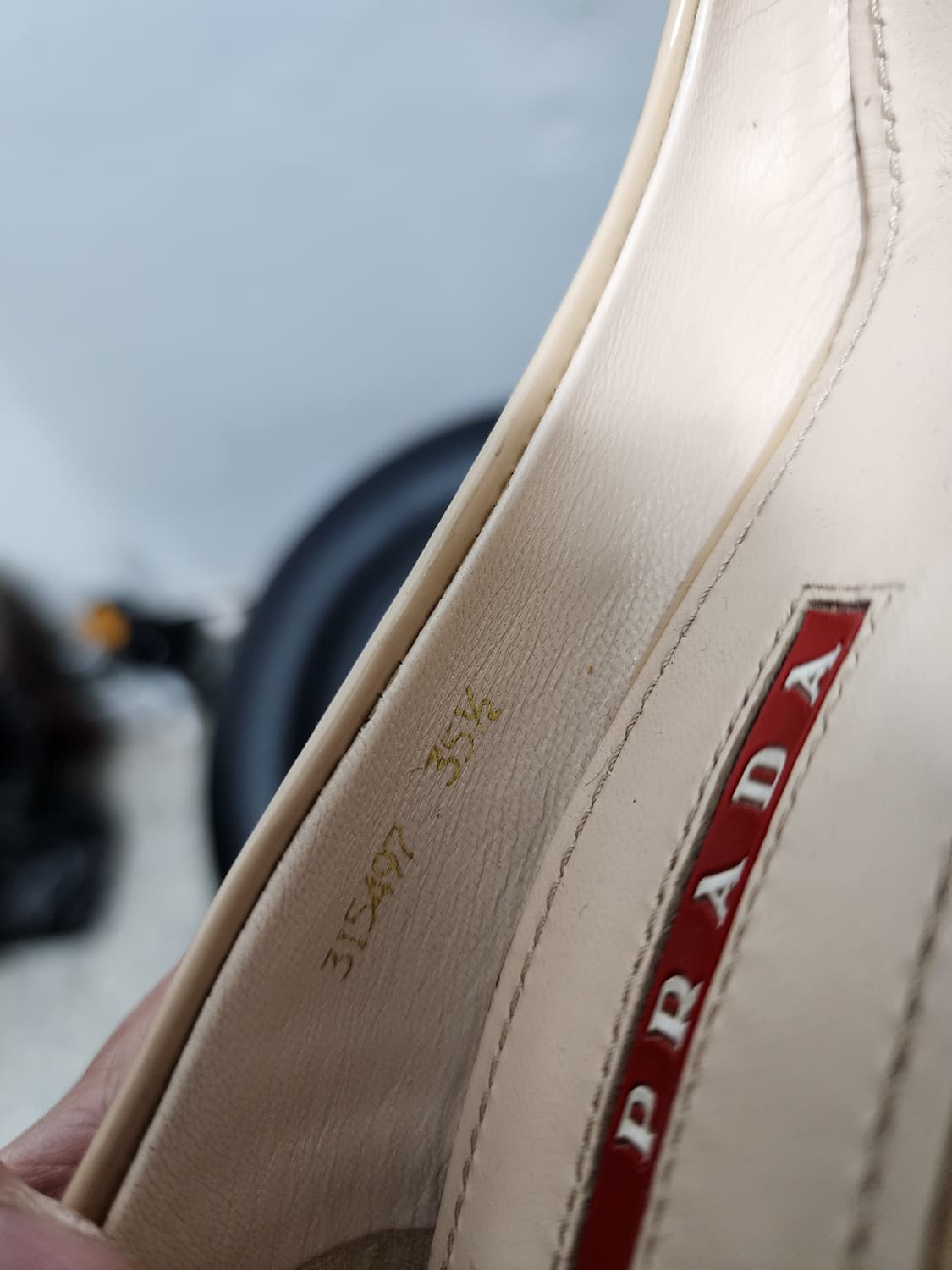 프라다 리본 페이던트 미들힐 구두 상품이미지4