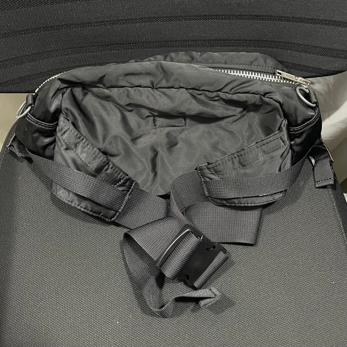 포터/ 탱커 웨이스트백 블랙/ 프리 상품이미지2