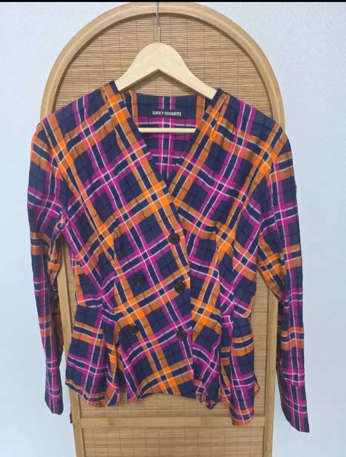 럭키슈에뜨 체크 랩자켓 36 / 플레어 페플럼 핏 / 셔츠자켓 상품이미지1