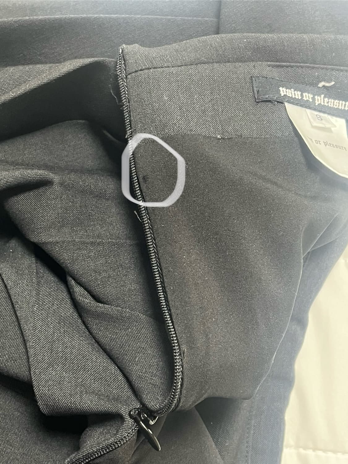 페인오어플레져 CHARLOTTE PLEATS SKIRT cha 상품이미지7