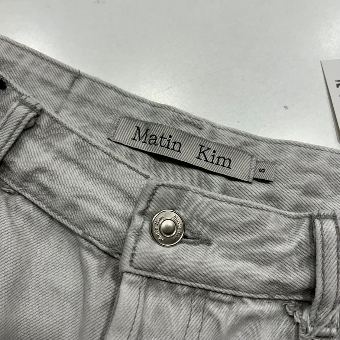 [S] 24s 마뗑킴 데님 반바지 컷오프 디자인 상품이미지3