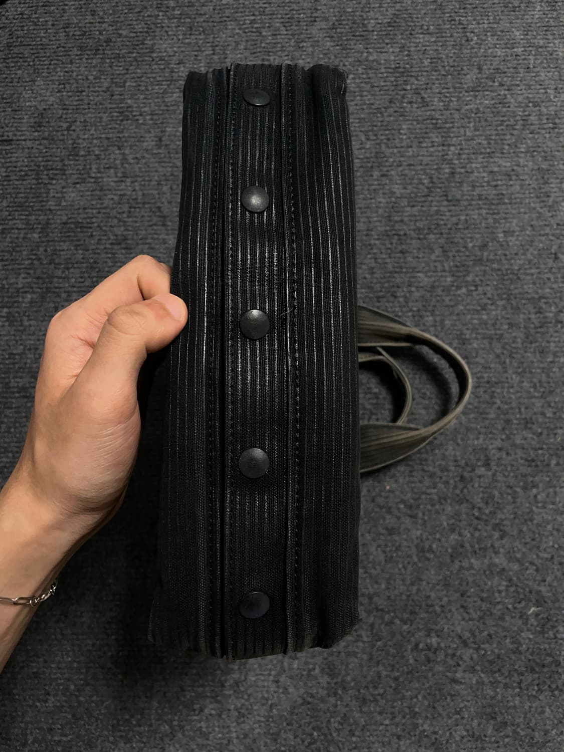 포터 드로잉 블랙 스트라이프 토트백 상품이미지4