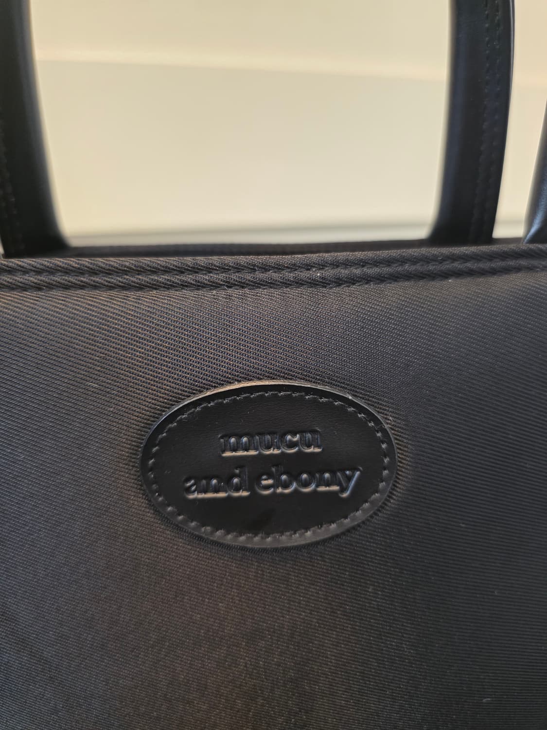 무크앤에보니 에지백 블랙 토트백 상품이미지1