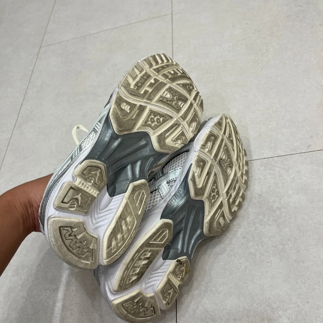 아식스 x JJJ자운드 젤 카야노 14 실버 화이트 260 상품이미지6