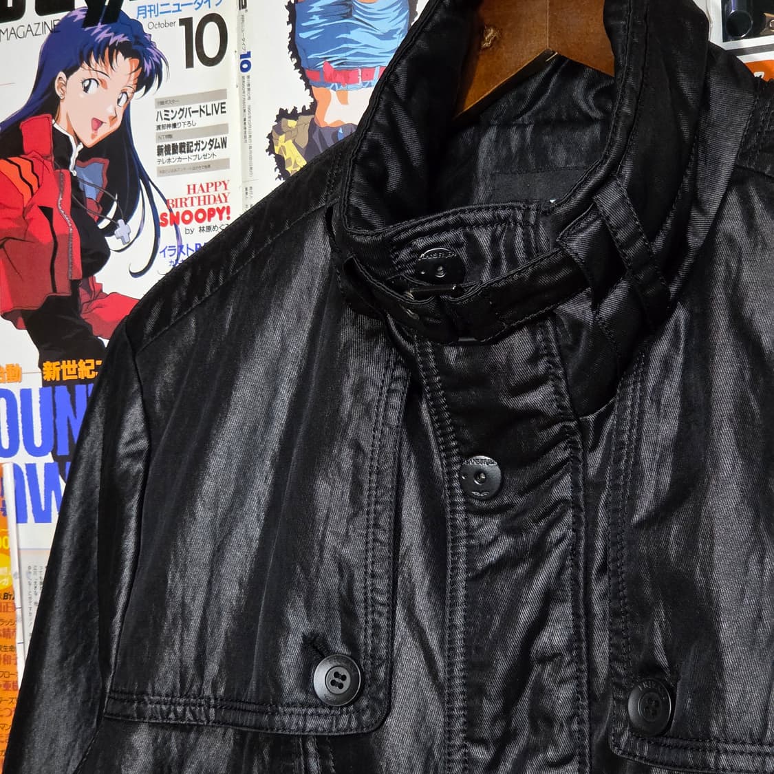 빈티지 유광 코팅 하이넥 블랙 패디드 점퍼 상품이미지3