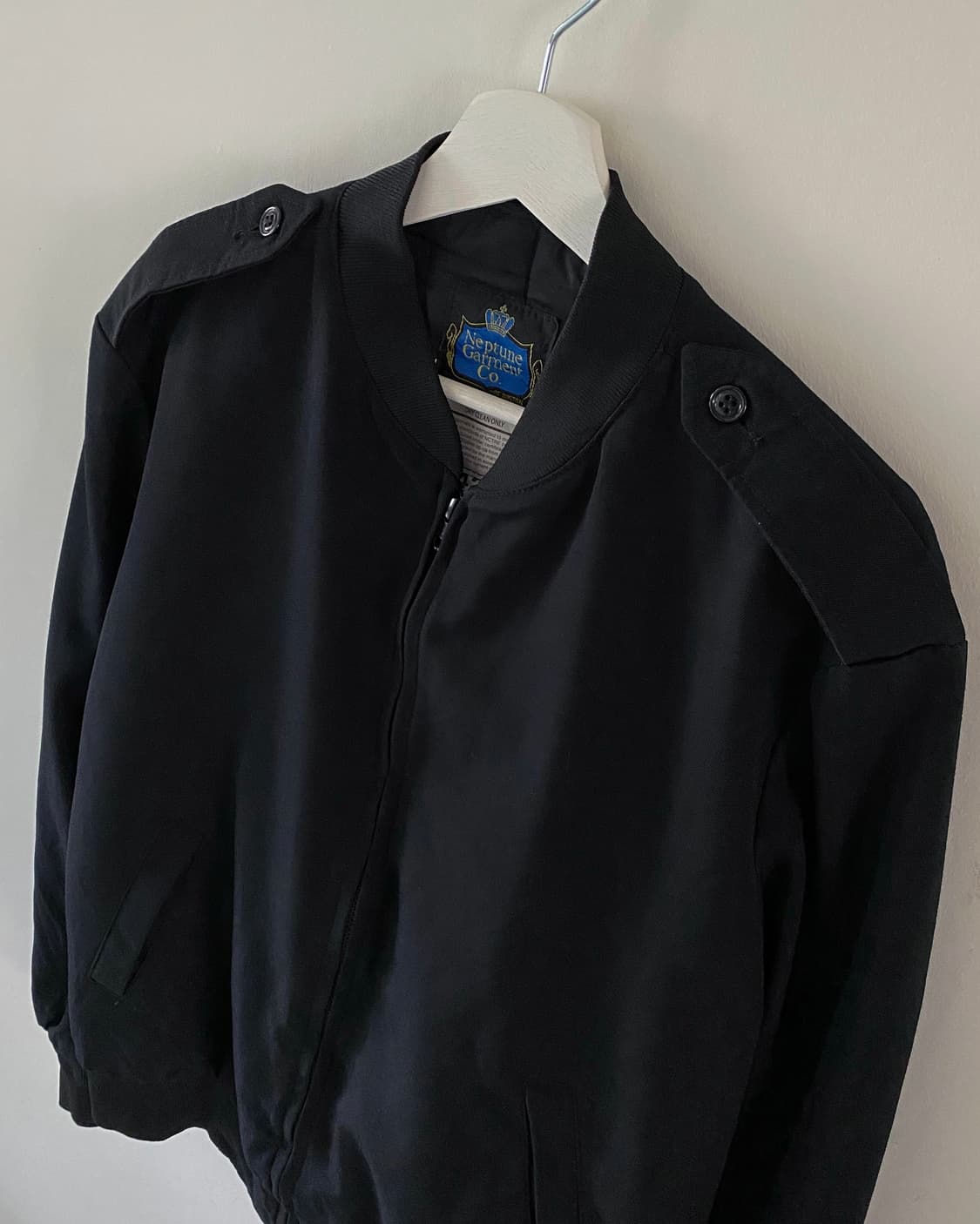 Neptune Garment Co. 미해군 오피서 봄버 자켓 상품이미지3