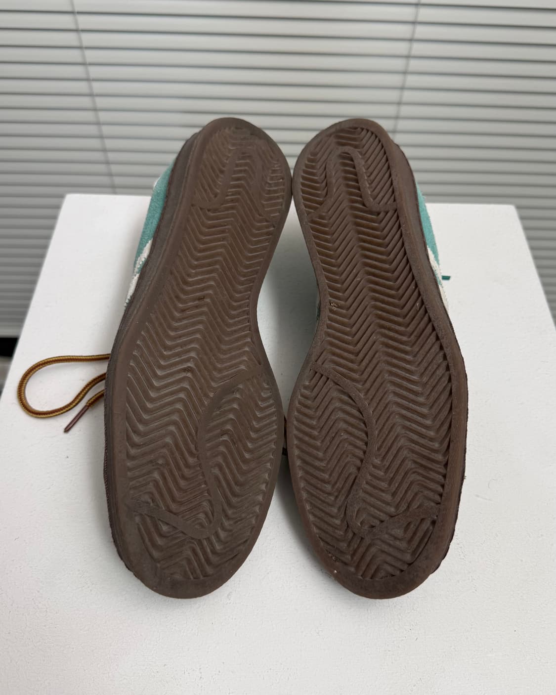 아디다스 x 대릴 브라운 캠퍼스 80 상품이미지5