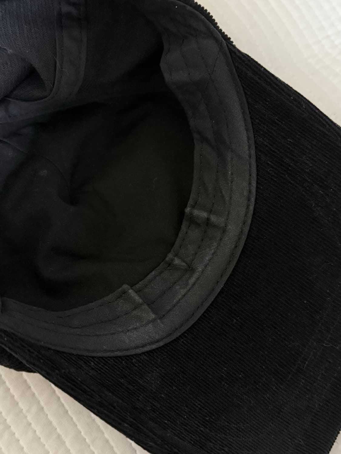 더뮤지엄비지터 존버거맨 볼캡 블랙 상품이미지2