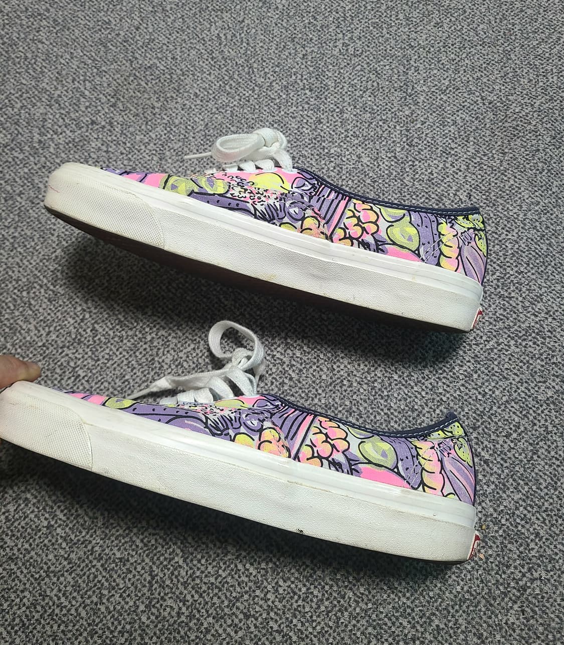 반스 어센틱 플라워 스니커즈 275mm 상품이미지4