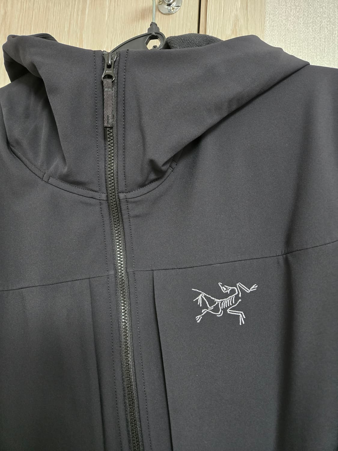 아크테릭스 감마 MX 후디 자켓 블랙 색상 M 사이즈입니다 상품이미지2