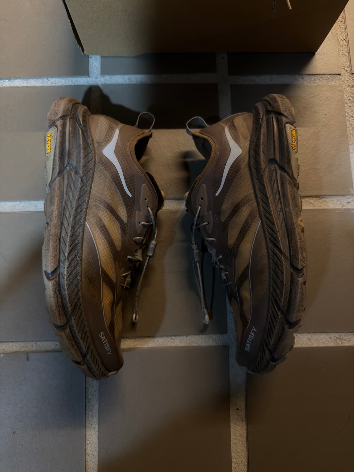 호카 새티스파이 마파테 4 라이트 러버 브라운 상품이미지3