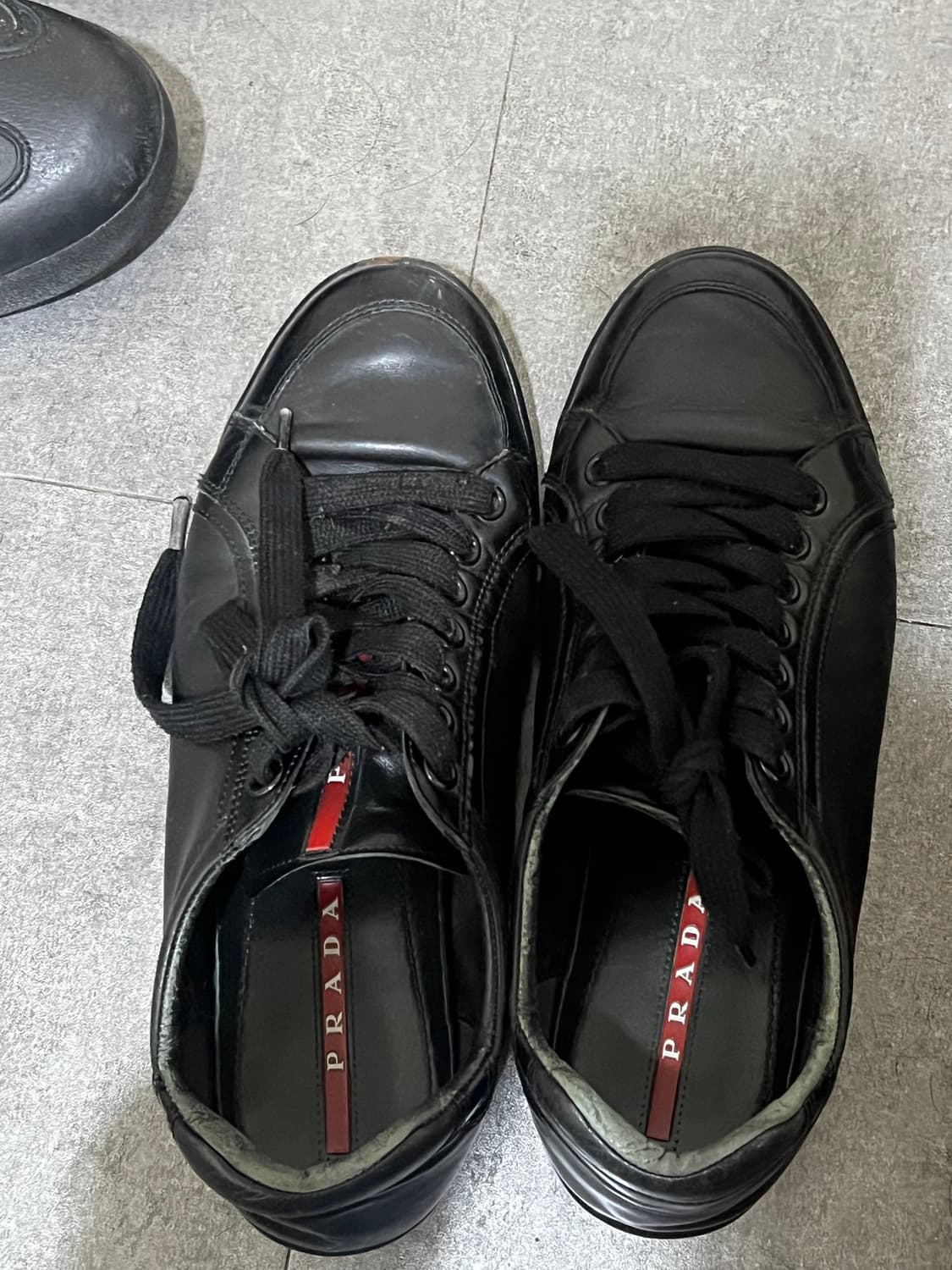 프라다 스니커즈 260 상품이미지1