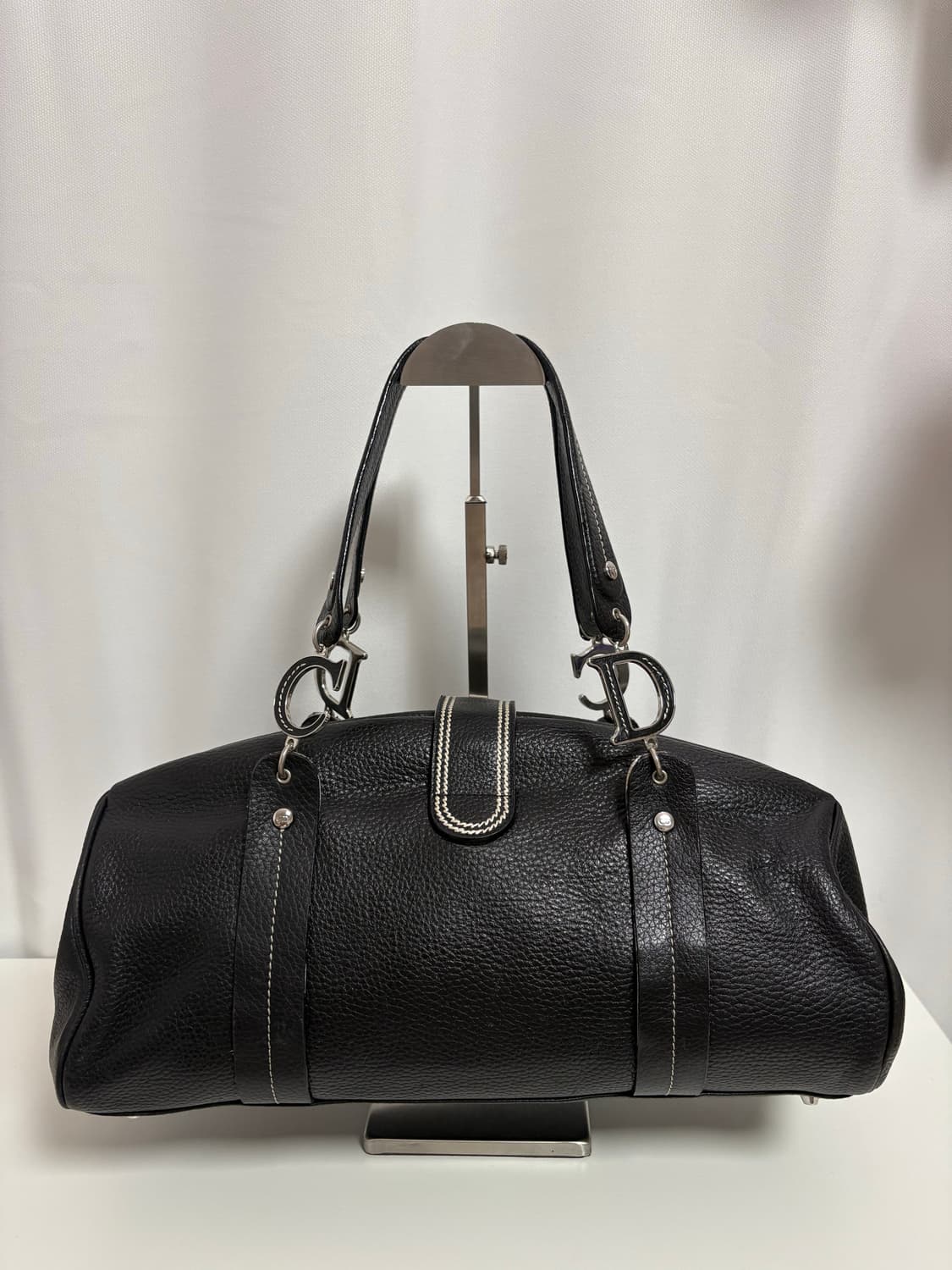 디올 레더 버클 숄더백 상품이미지7