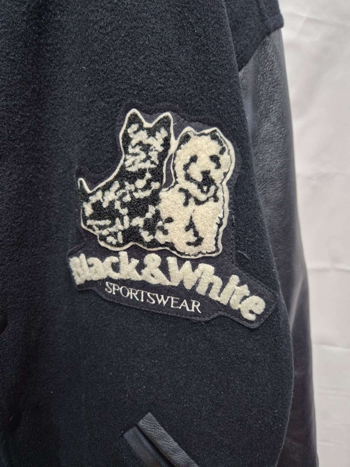 블랙앤 화이트 바시티자켓 상품이미지2