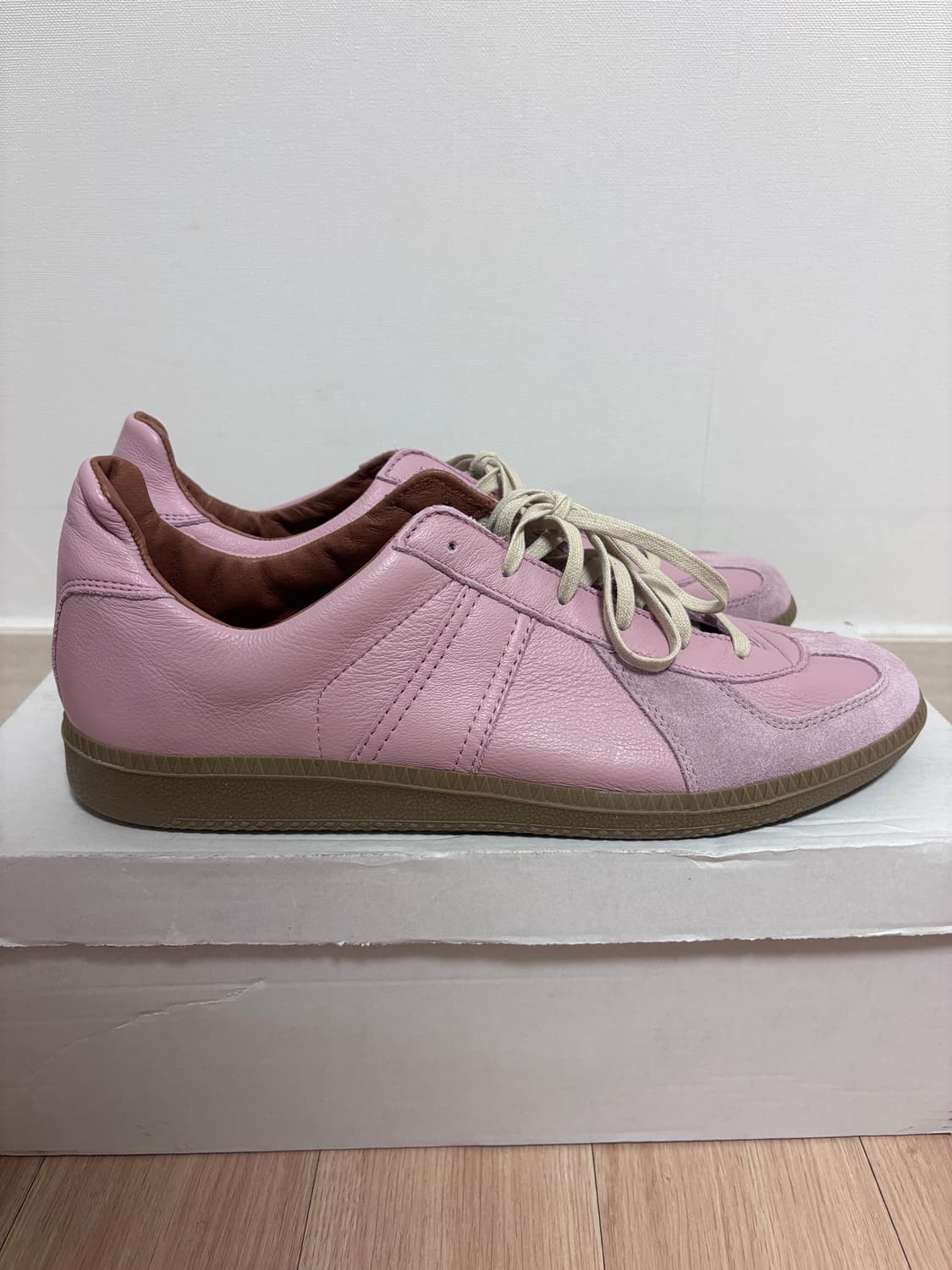 새상품) 275 (43) 리프로덕션오브파운드 독일군 스니커즈 핑크 상품이미지3