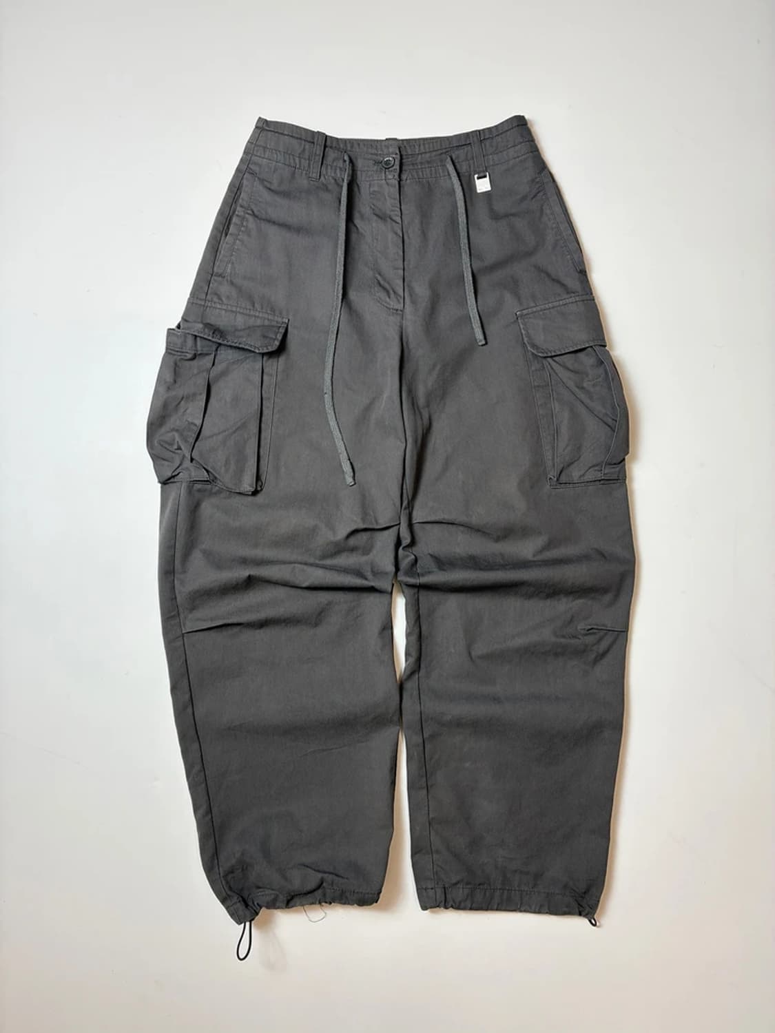 마뗑킴 22FW 스트링 카고 팬츠 PN8948 상품이미지1