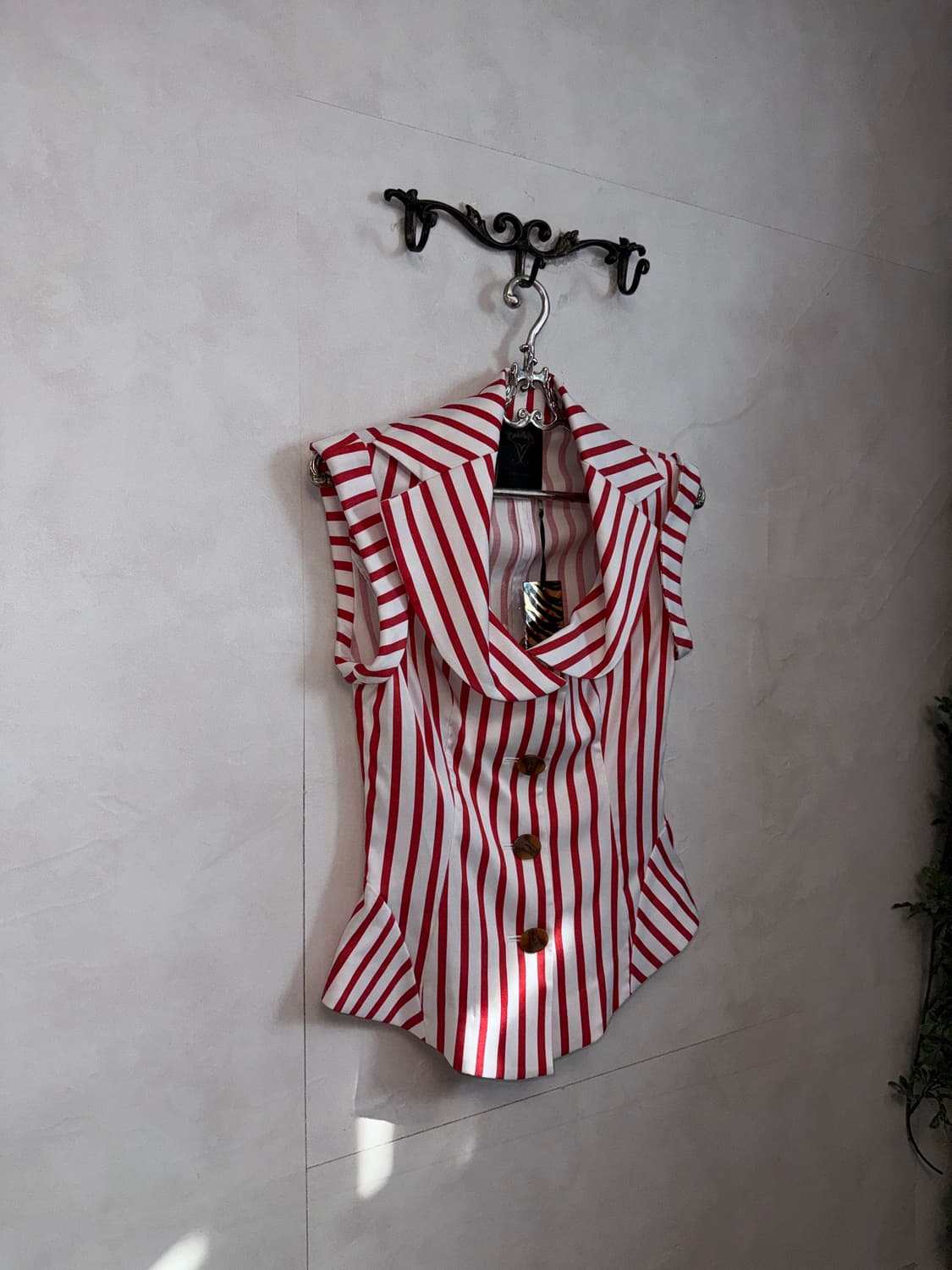 Jessi Newyork red stripe button vest 상품이미지3