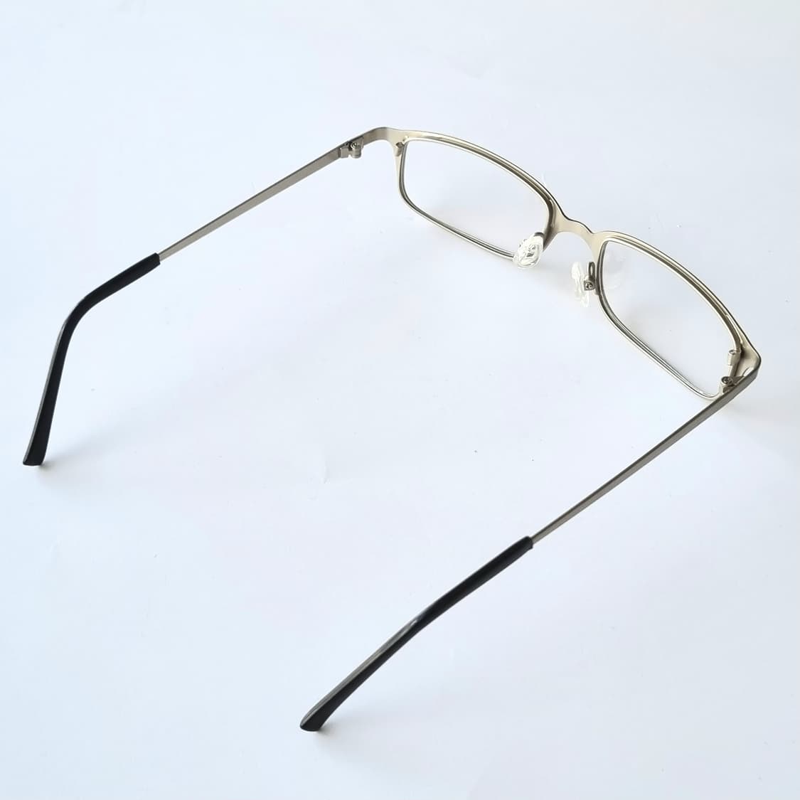 데드스탁 매트 실버 슬림 렉탱글 프레임 안경테 690 상품이미지6