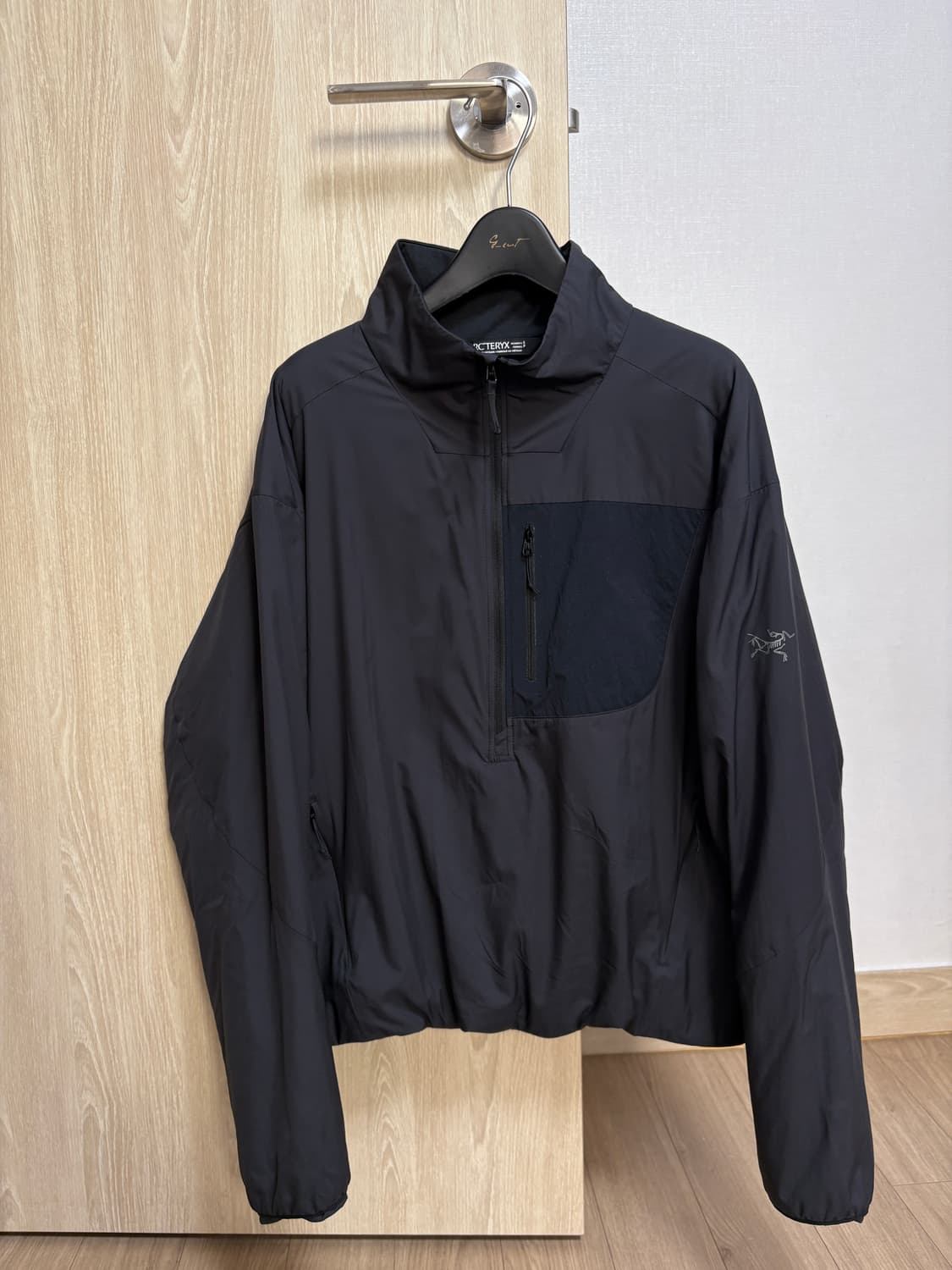 아크테릭스 아트렐 짚 넥 여성 ATREL ZIP NECK W 상품이미지1