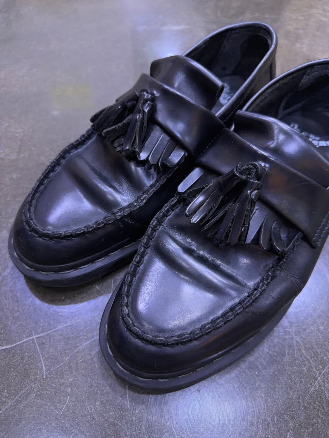 닥터마틴 아드리안 태슬로퍼 블랙 슈즈 270 상품이미지3