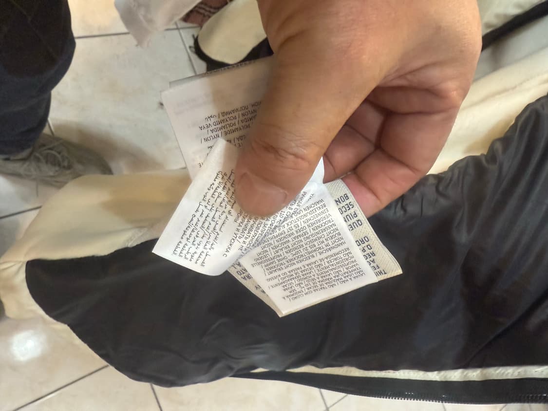 44 정품 몽클레어 그렉노블 패딩 팝니다 상품이미지5