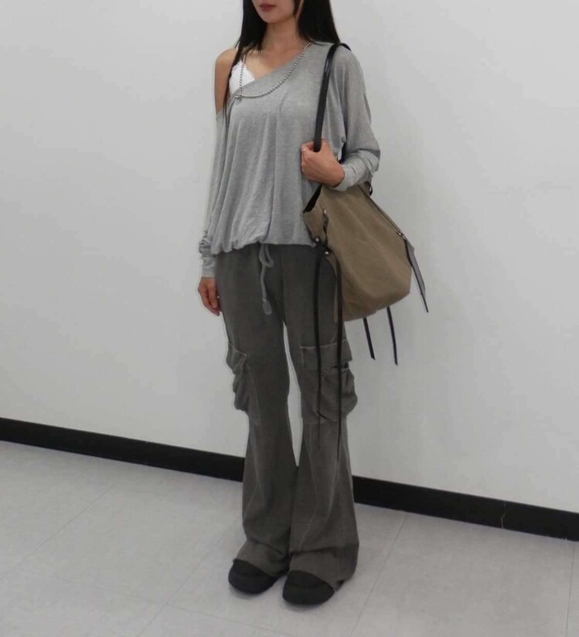 비센사이 비삼샵 레더 스트랩 백 카키 be sensai b3shop 상품이미지1