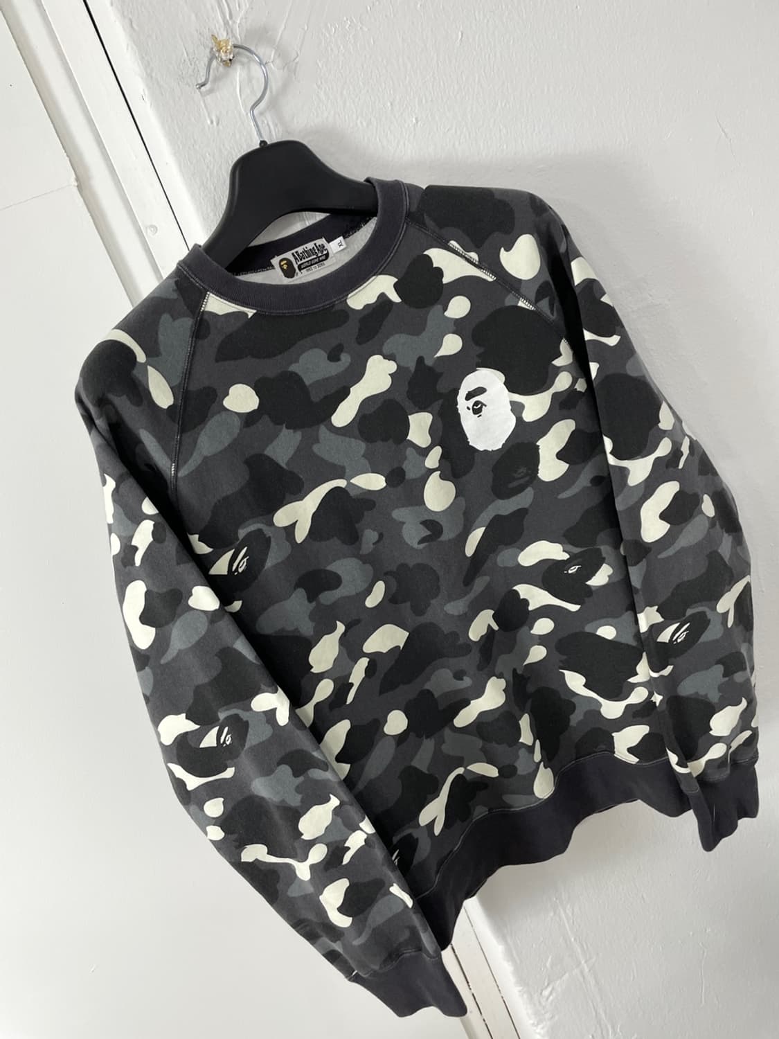 베이프 시티 카모 맨투맨  상품이미지4