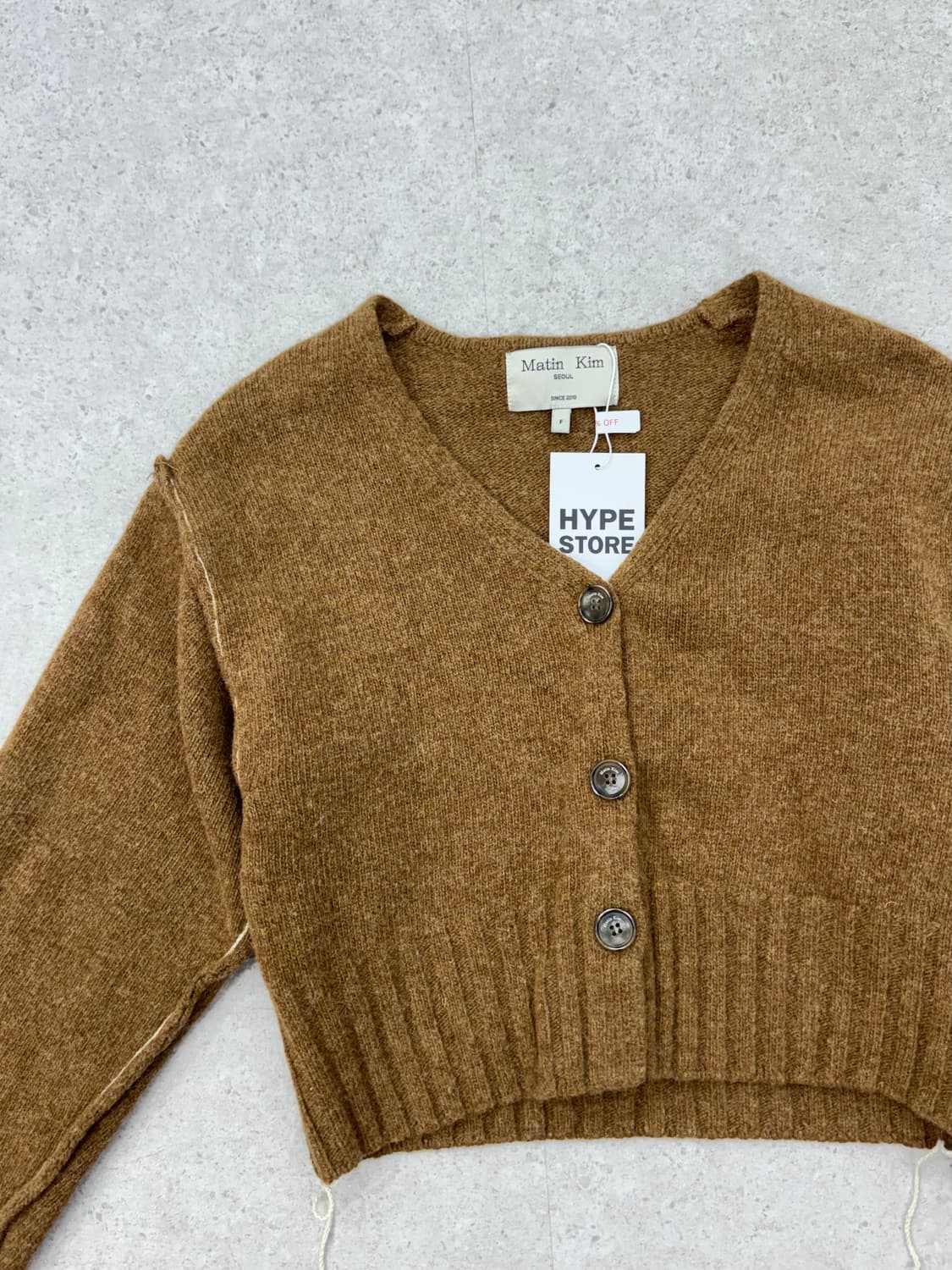 Matin kim 마뗑킴 울 컷오프 가디건 상품이미지3