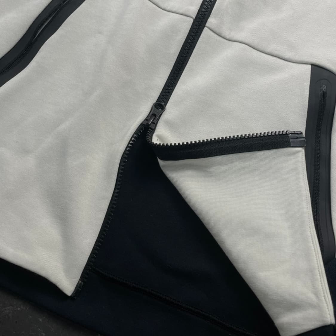 100 나이키 테크팩 집업 상품이미지4