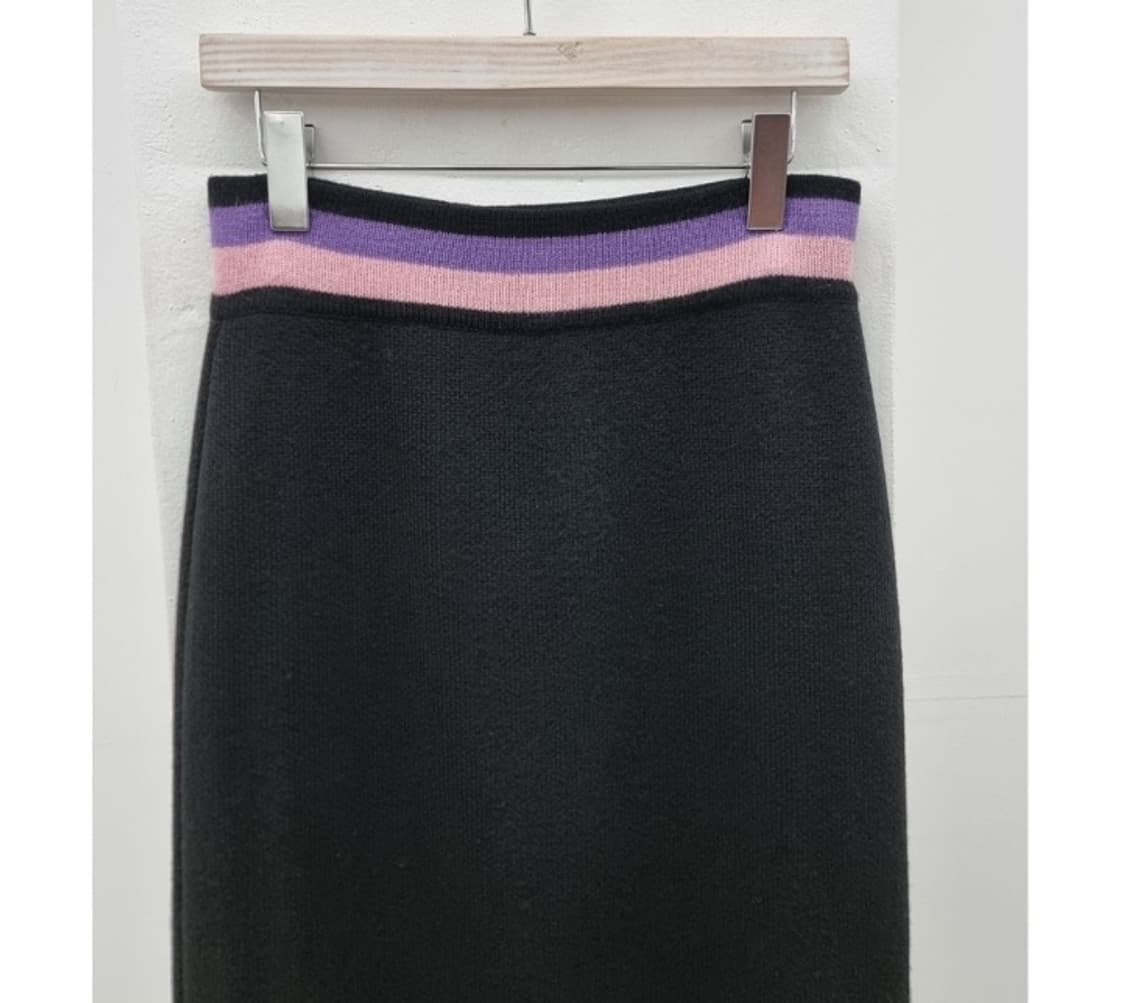 O'2nd 오즈세컨👉상점에 있는 상품 모든 정품입니다^^  👉판매되는 상품이미지3