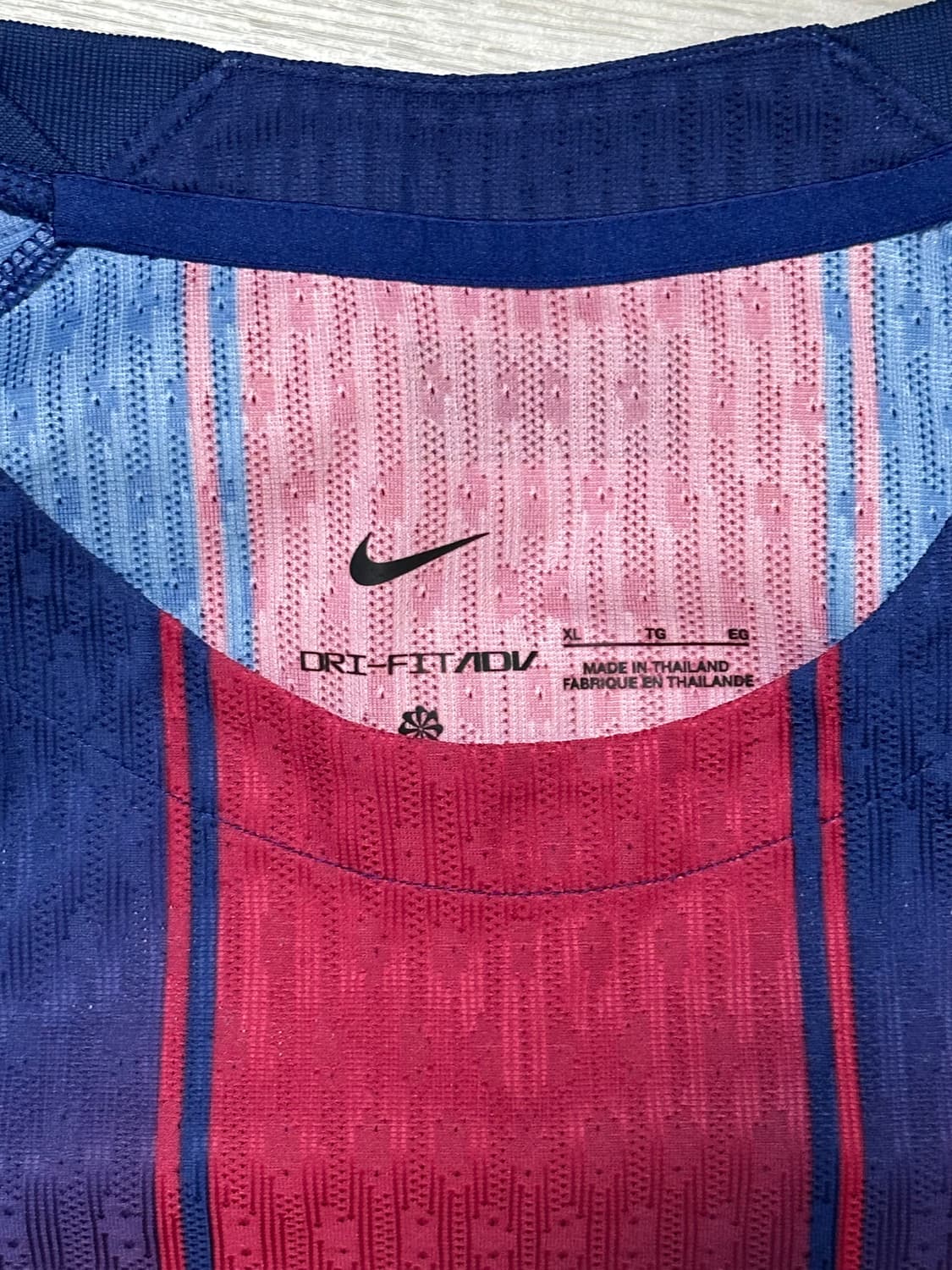 25-26 바르셀로나 홈 유니폼 어센틱 XL 상품이미지2