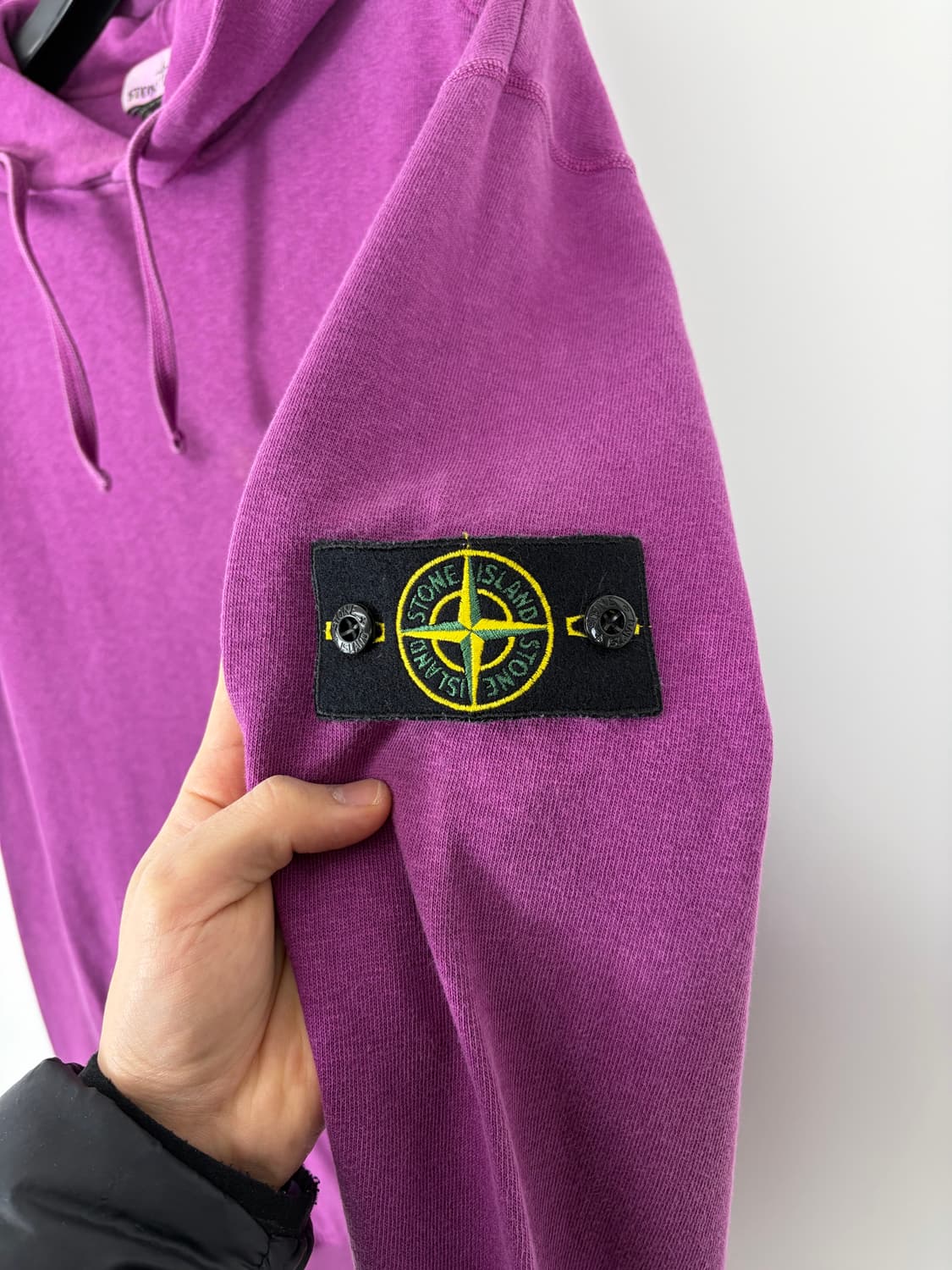 a100) 스톤아일랜드 와펜 후드티 상품이미지2