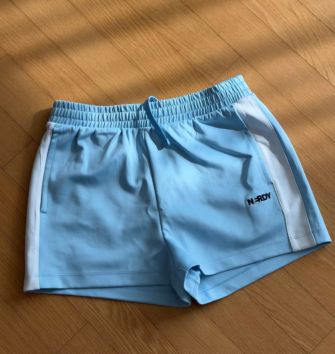 널디 트레이닝 반바지 하늘색 M사이즈 (새상품) 상품이미지1