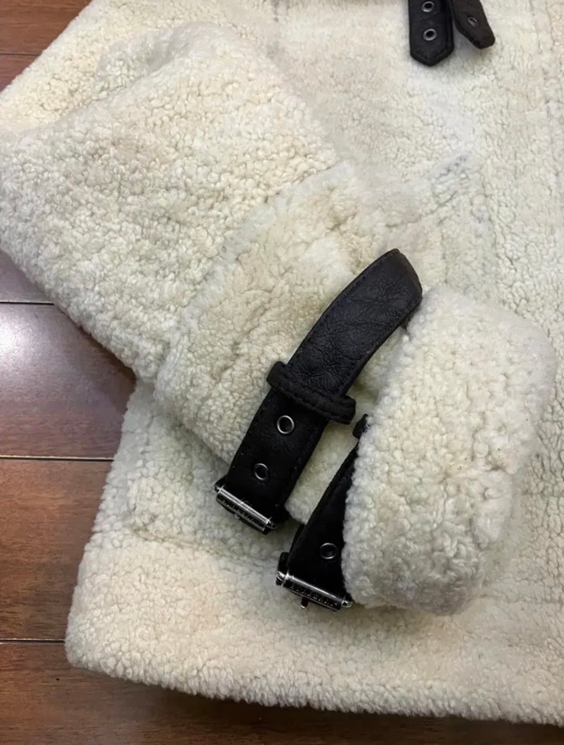 버버리브릿 무스탕 상품이미지3