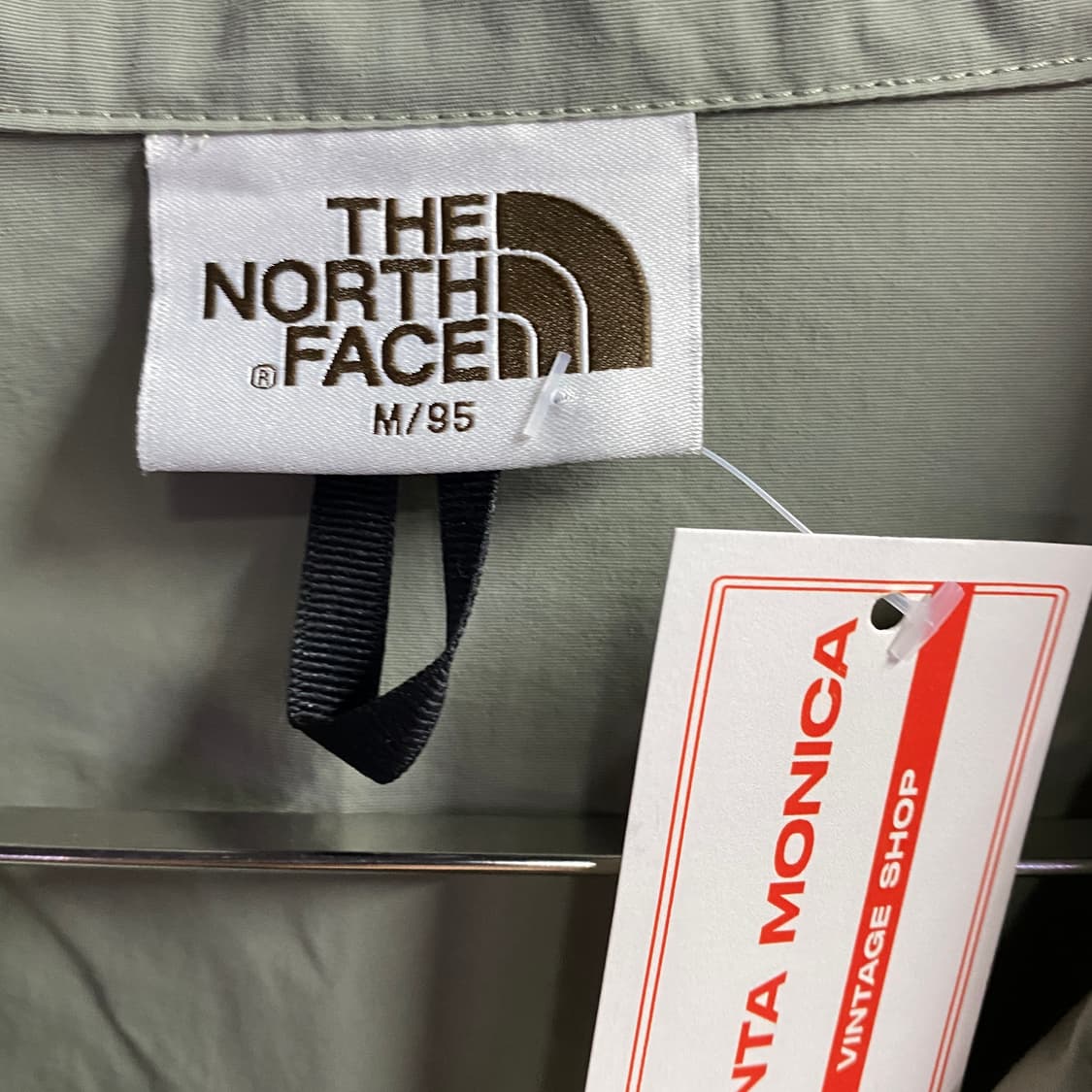 노스페이스 신형 카키 바람막이 B3095 상품이미지4