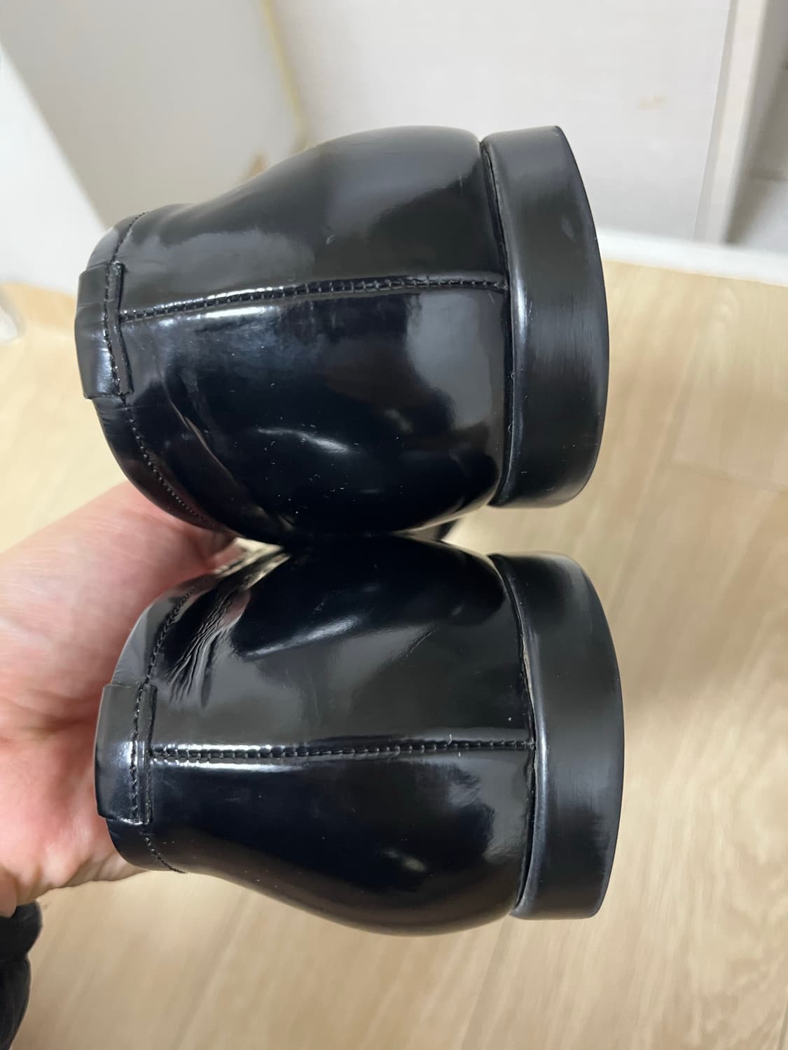 프라다 스퀘어토 로퍼 상품이미지5