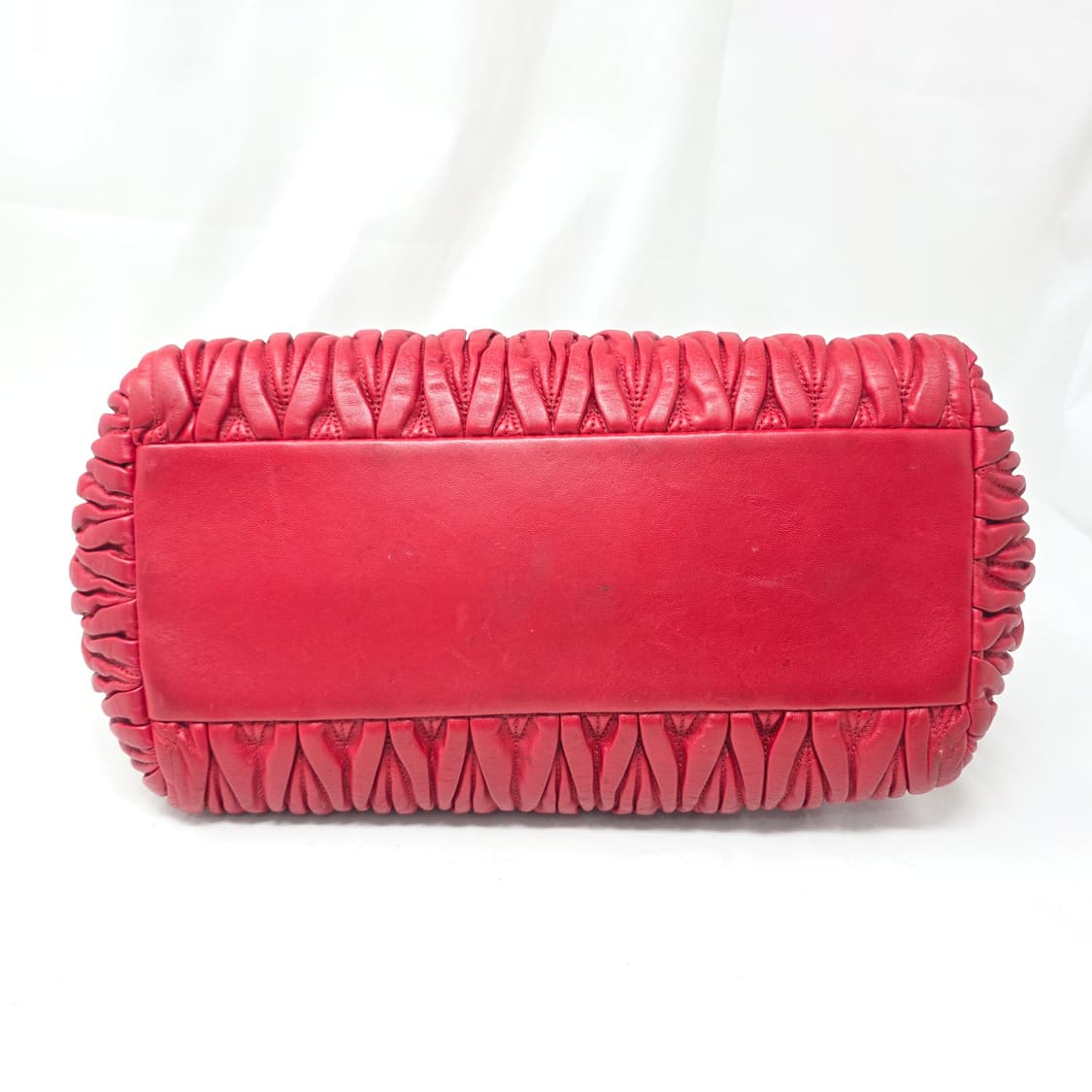 MIU MIU 미우미우 마테라쎄 나파 가죽 토트백 상품이미지7