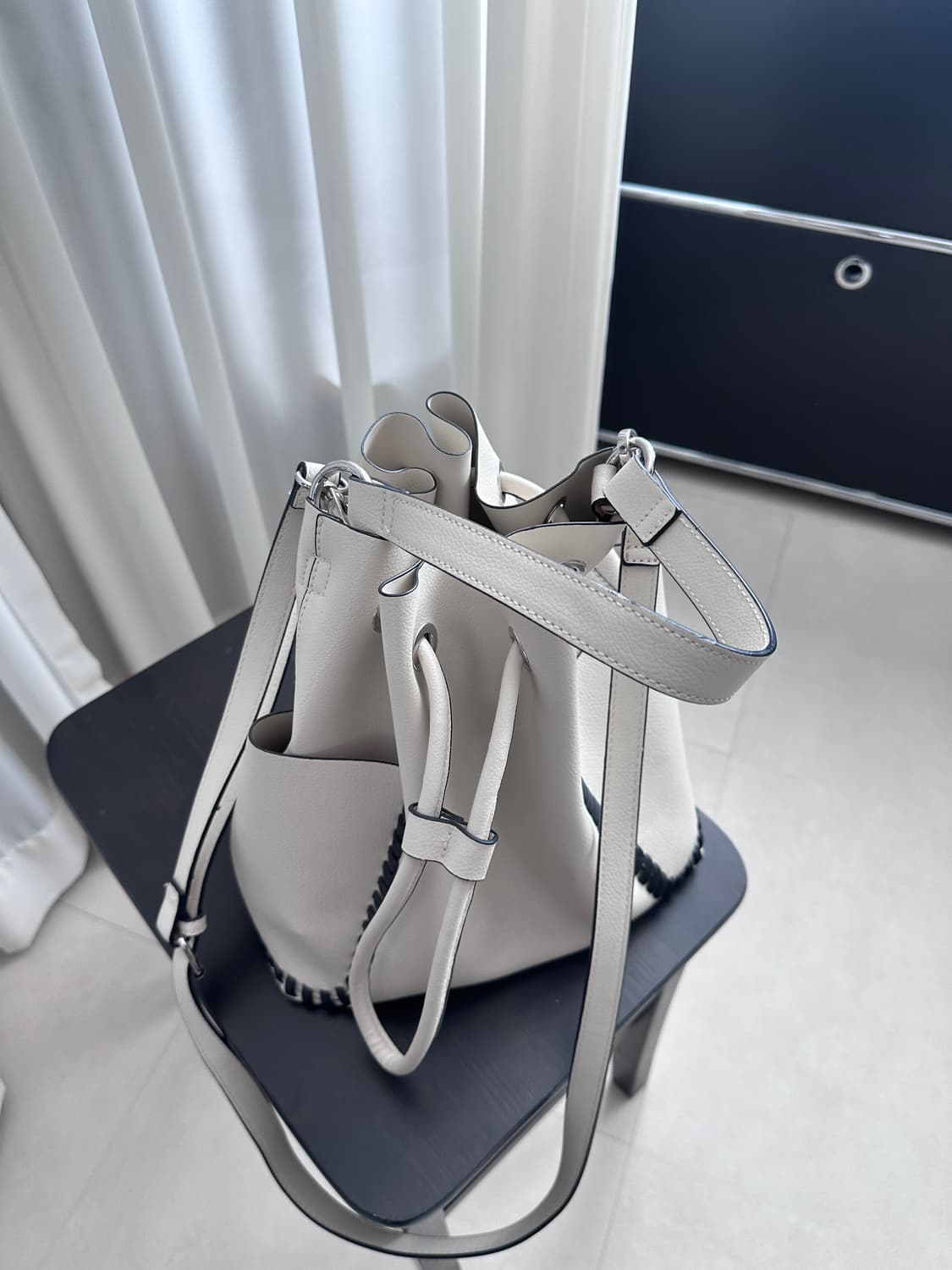 자라 복조리스티치 백 상품이미지3