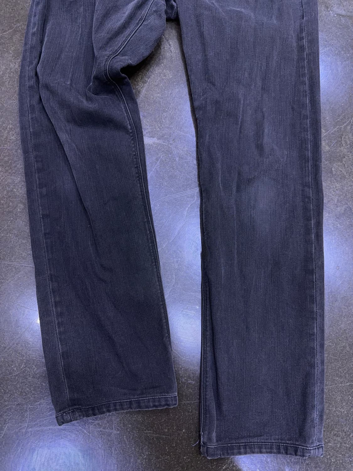 띠어리 라피 슬림핏 그레이 빈티지 워싱 데님팬츠 30 상품이미지5