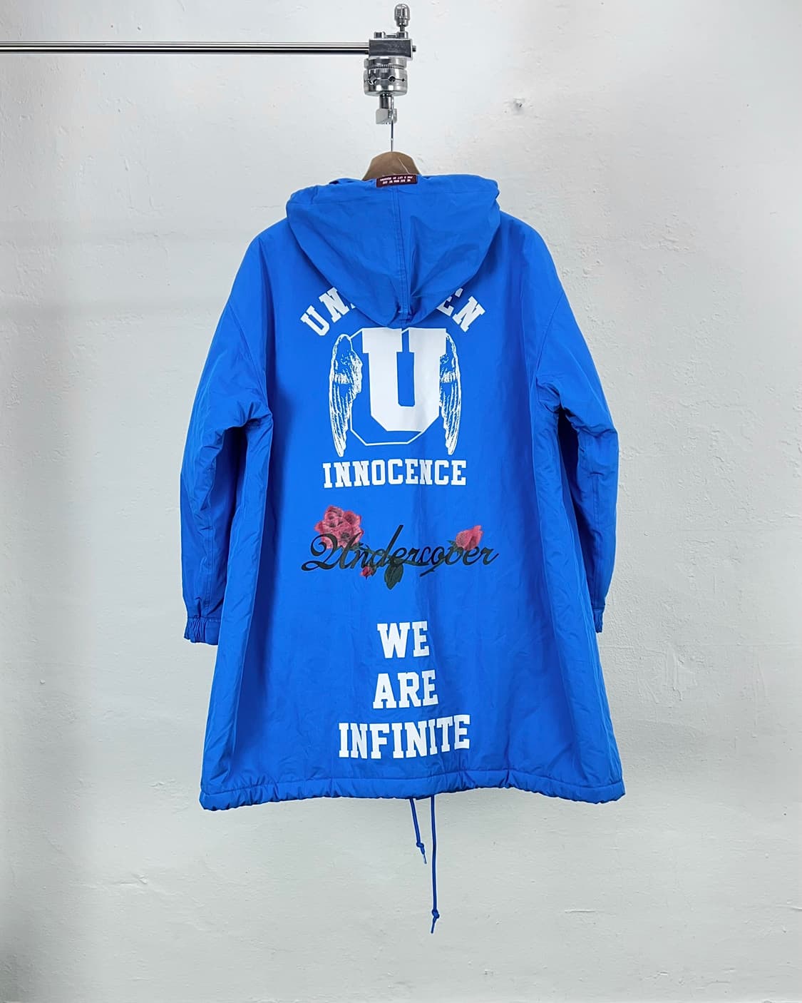 언더커버 19AW 네온 블루 로즈 프린팅 랑게 후디 레인 코트 자켓 상품이미지6