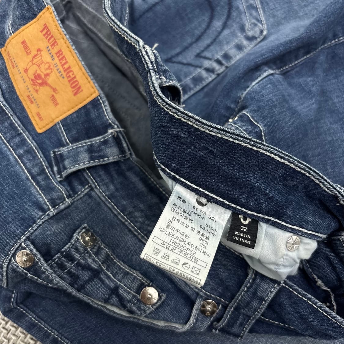 True Religion 남성 데님 팬츠 상품이미지5