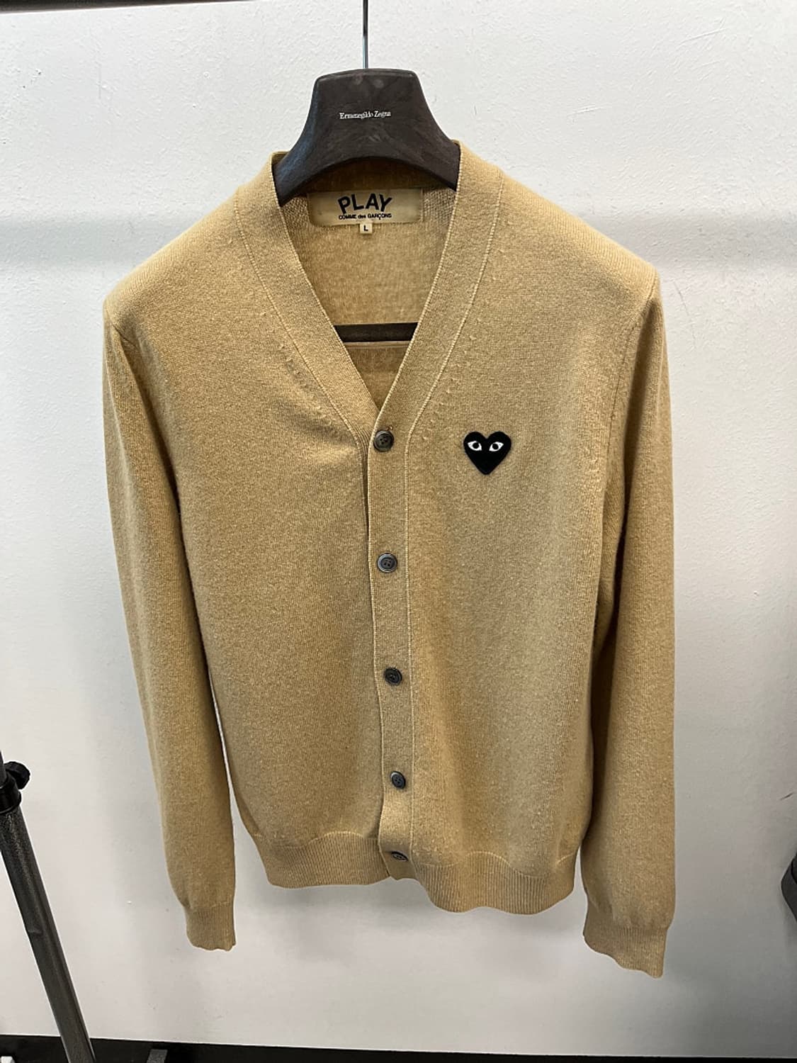 100) 꼼데가르송 블랙와펜 베이지 가디건 상품이미지4