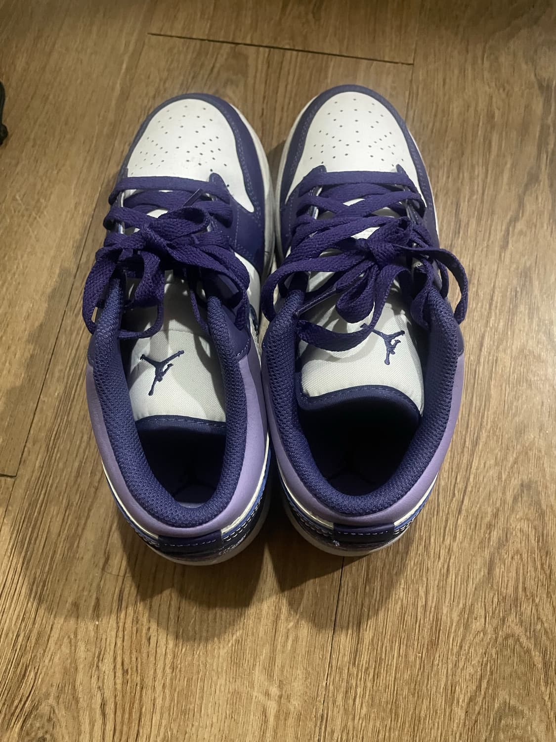 조던1 로우 스카이 퍼플 화이트 상품이미지2