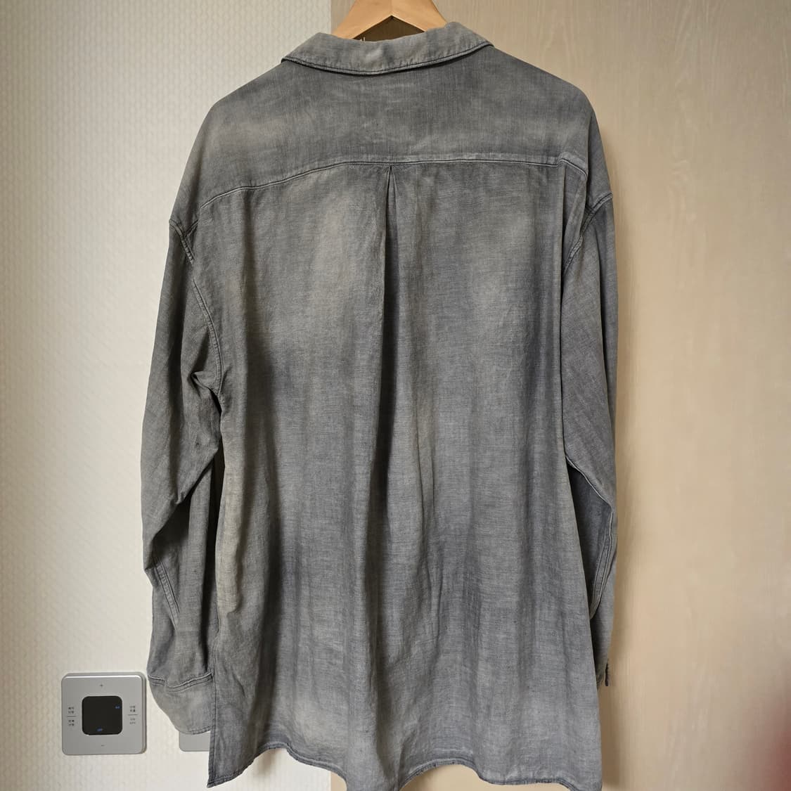 안셀름 에이징 샴브레이셔츠 블랙 상품이미지2