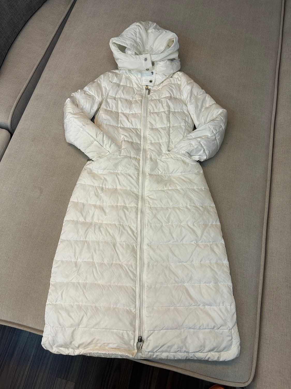 난닝구 화이트 롱패딩 S 상품이미지4