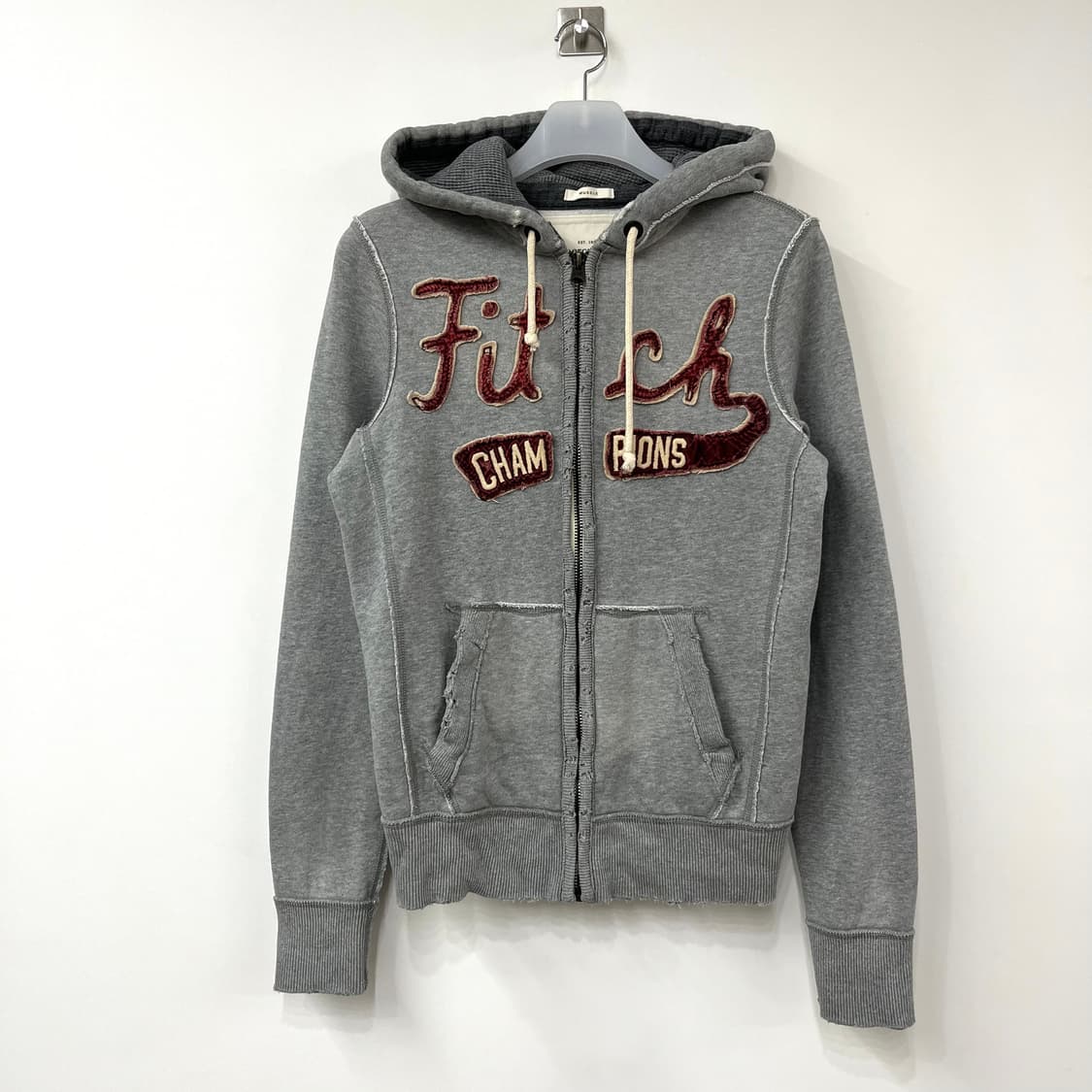 아베크롬비 버건디 자수로고 그레이 후드집업 상품이미지2